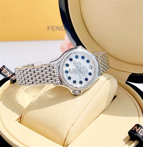 đồng hồ fendi